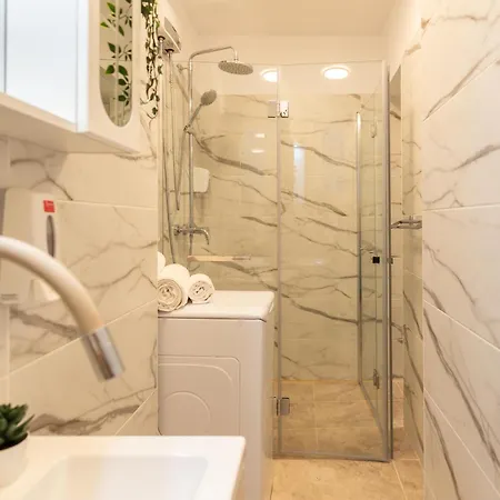 Magheru Apartments: Modern, Comfortable, Unforgettable * Bukurešť