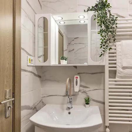 Magheru Apartments: Modern, Comfortable, Unforgettable *